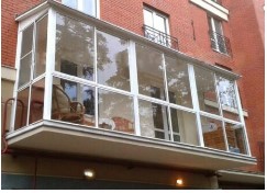 Панорамное остекление балкона